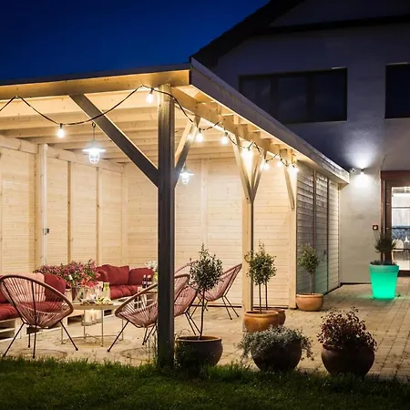 Domki Leba, Apartamenty Leba - Polanki23 - Basen, Sauna, Kino * Leba