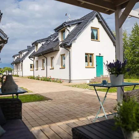 Domki Leba, Apartamenty Leba - Polanki23 - Basen, Sauna, Kino * Leba