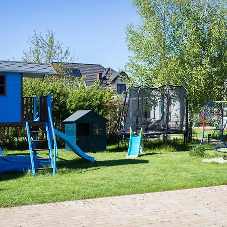 Domki Leba, Apartamenty Leba - Polanki23 - Basen, Sauna, Kino Leba