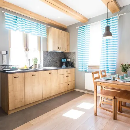 Domki Leba, Apartamenty Leba - Polanki23 - Basen, Sauna, Kino * Leba