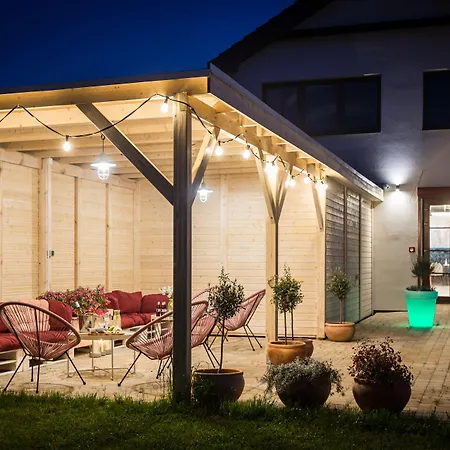 Domki Leba, Apartamenty Leba - Polanki23 - Basen, Sauna, Kino Ferienhaus Leba