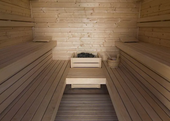 Leba, - Polanki23 - Basen, Sauna, Kino * Łeba